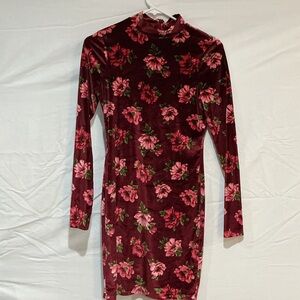 Forever 21 Red Floral Velvet Long Sleeve Dress